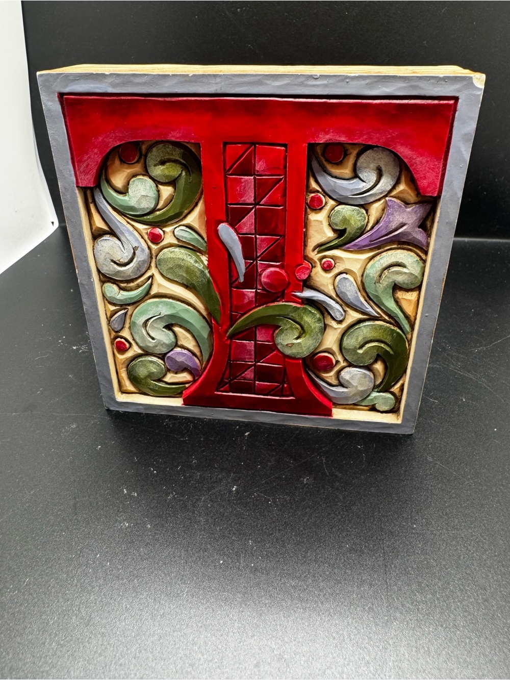 Jim Shore Heartwood Creek 4013215i - MONOGRAM "T" LETTER TILE BLOCK